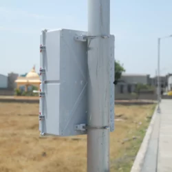 Pole Mounted Enclosure 560x380x180 ABS Grey 2-7 Inch