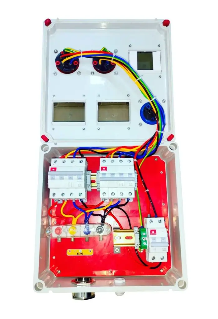 Industrial-Distribution-Box-Single-Phase-32A-Three-Phase-32A-2way-with-MCB-INSIDE-700x1024